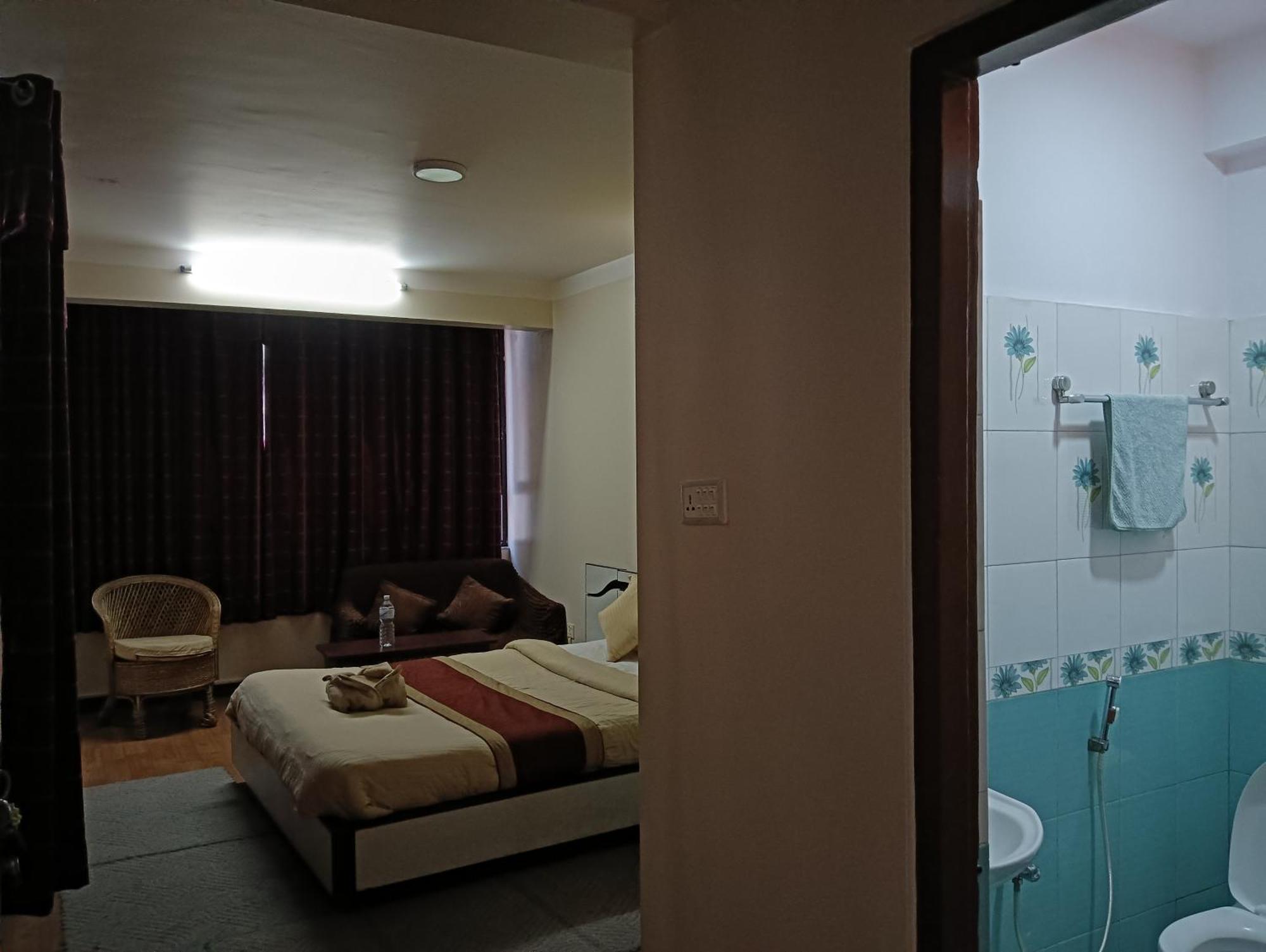 Hotel Pristine Kathmandu Exterior foto