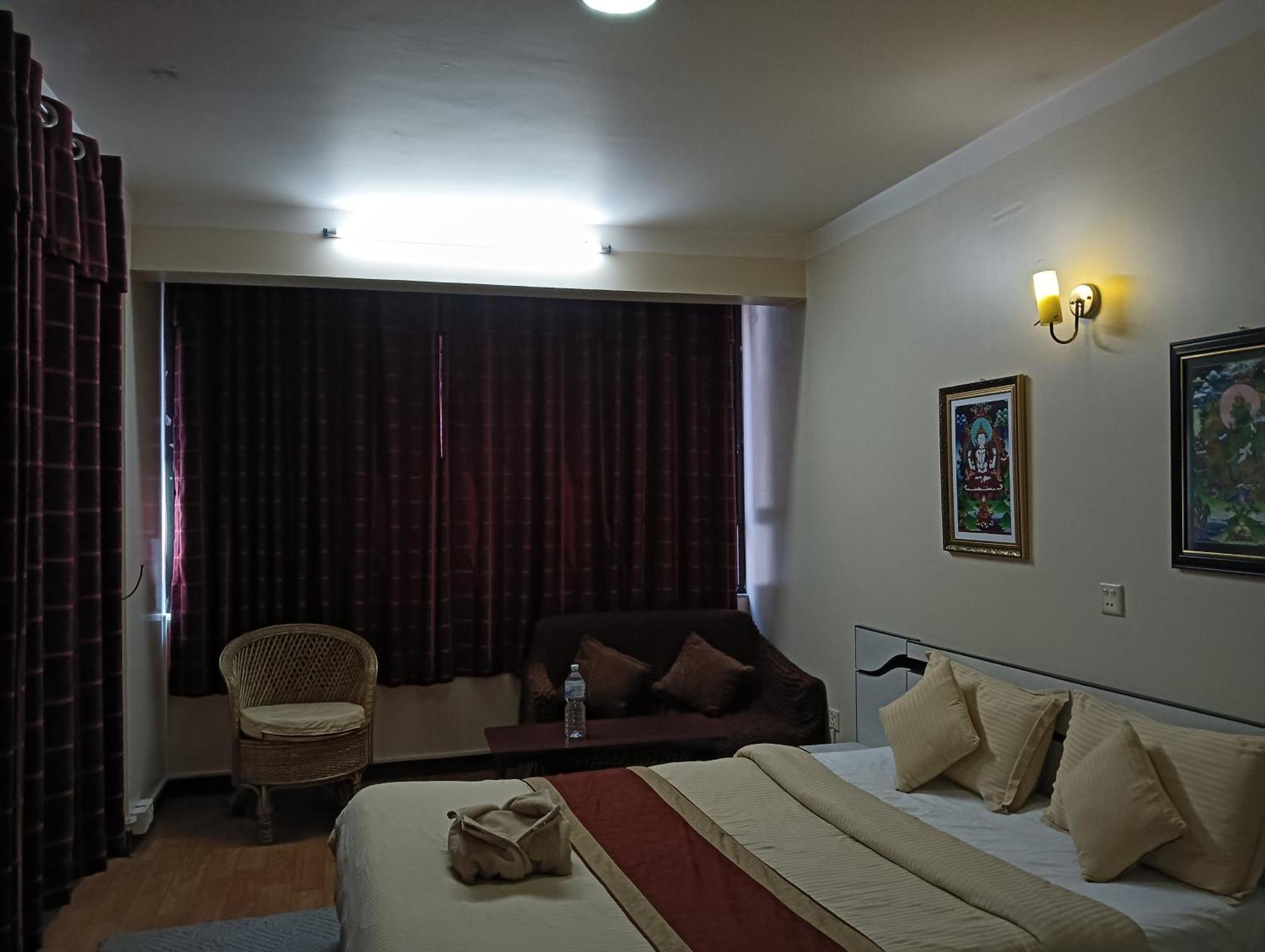 Hotel Pristine Kathmandu Exterior foto