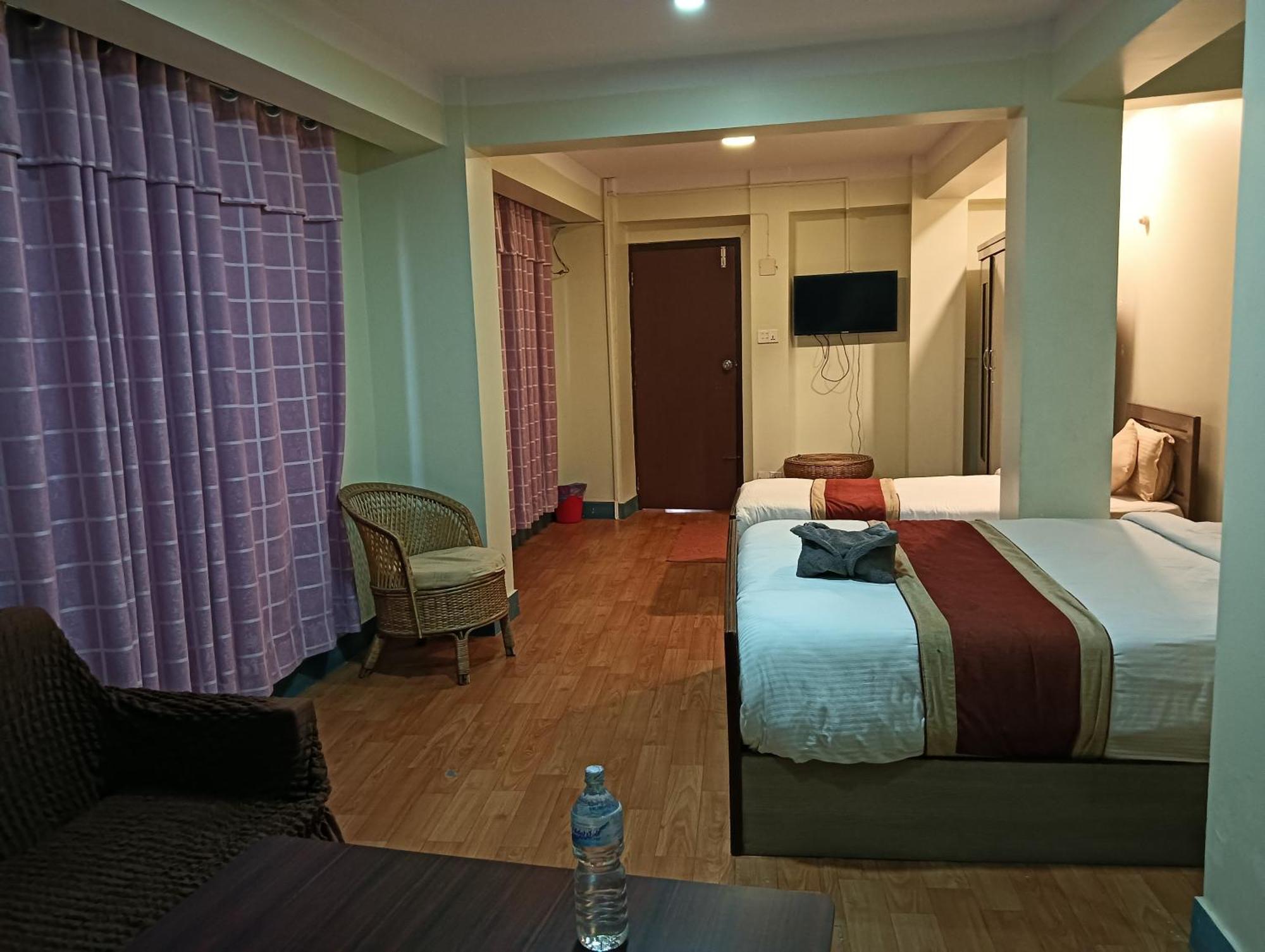 Hotel Pristine Kathmandu Zimmer foto